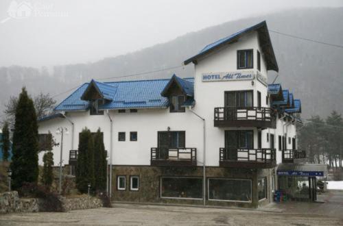 Hotel All Times Timisu de Jos Exterior photo
